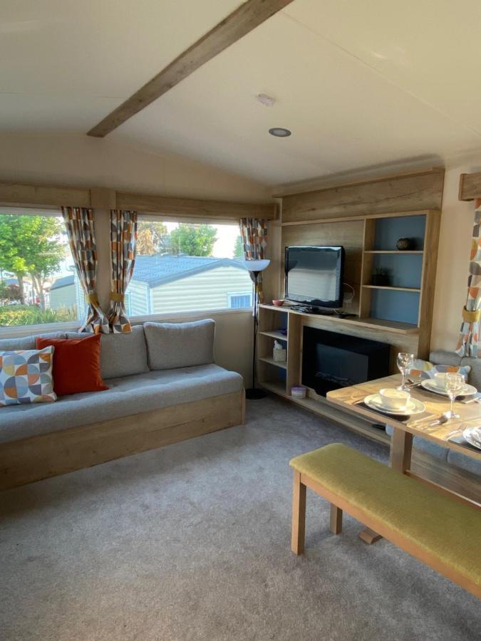 Apartmán Juani Poole Exteriér fotografie